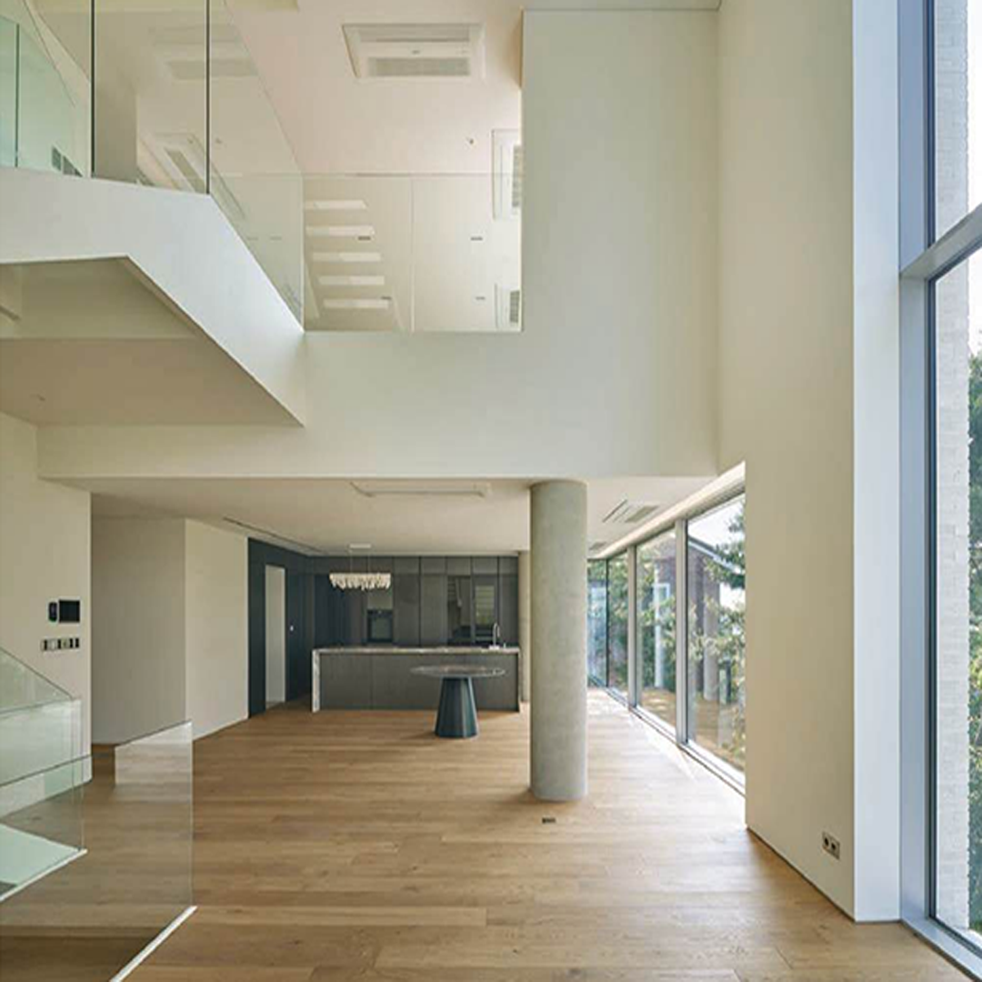 Gallery 10
